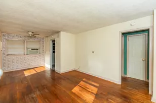 5270 Spencer Dr, Beaumont, TX 77708 - Photo 3