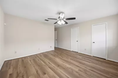 10336 Briar Forest Drive, Houston, TX 77042 - Photo 15