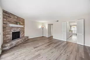 10336 Briar Forest Dr, Houston, TX 77042 - Photo 7