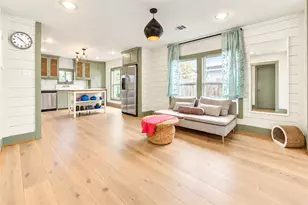 3819 Baden St, Houston, TX 77009 - Photo 7