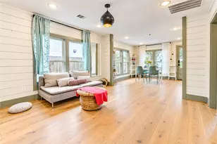 3819 Baden St, Houston, TX 77009 - Photo 9