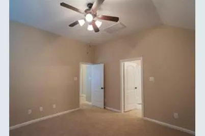 215 Lighthouse Bay Lane, Dickinson, TX 77539 - Photo 7