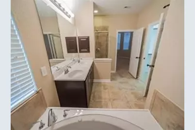 215 Lighthouse Bay Lane, Dickinson, TX 77539 - Photo 5