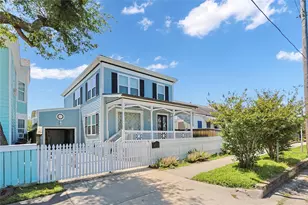 2611 Avenue Q, Galveston, TX 77550 - Photo 3