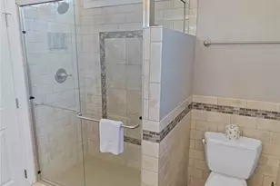 2611 Avenue Q, Galveston, TX 77550 - Photo 13