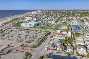 2611 Avenue Q, Galveston, TX 77550 - Photo 29