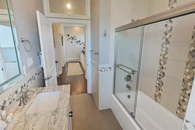 2611 Avenue Q, Galveston, TX 77550 - Photo 15