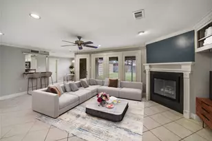 5322 Rutherglenn Dr, Houston, TX 77096 - Photo 5