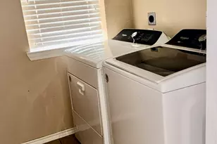 5529 Cornish St, Houston, TX 77007 - Photo 9