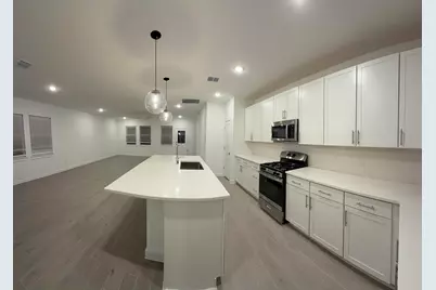 4715 Bay Vista Drive, Baytown, TX 77523 - Photo 13