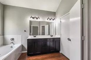 11427 Ryan Court, Conroe, TX 77304 - Photo 11