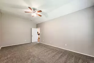 11427 Ryan Court, Conroe, TX 77304 - Photo 9
