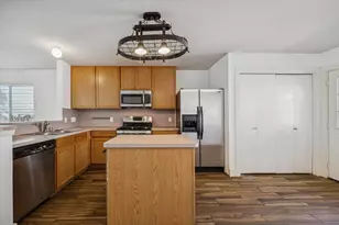 3903 Southern Bend, Missouri City, TX 77459 - Photo 7