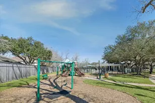 3903 Southern Bend, Missouri City, TX 77459 - Photo 19