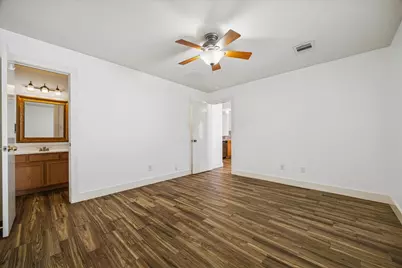 3903 Southern Bend, Missouri City, TX 77459 - Photo 11