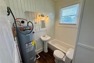 1403 14th St, Huntsville, TX 77340 - Photo 9