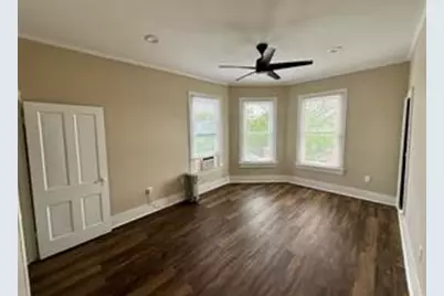 1403 14th Street #4, Huntsville, TX 77340 - Photo 5