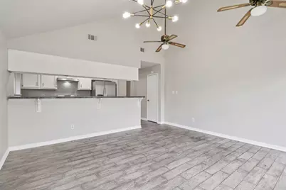 11306 Bayou Place Lane, Houston, TX 77099 - Photo 7