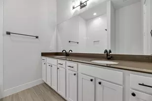 5721 White Magnolia St., Houston, TX 77091 - Photo 21