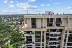 14655 Champion Forest Dr, Houston, TX 77069 - Photo 5