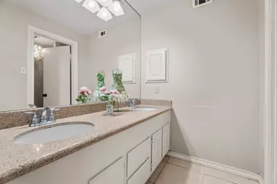 14655 Champion Forest Drive #1801, Houston, TX 77069 - Photo 21