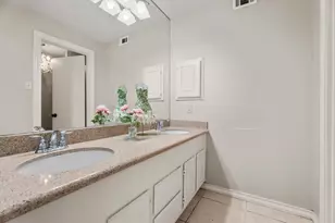 14655 Champion Forest Dr, Houston, TX 77069 - Photo 21