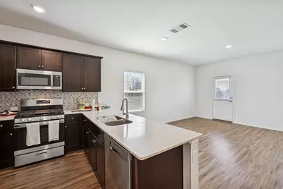 408 Gabriels Bluff Drive, Georgetown, TX 78626 - Photo 7