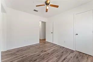 9723 Cedar Bluff Dr, Houston, TX 77064 - Photo 27