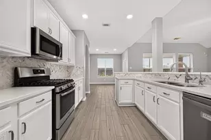21610 Avalon Queen Dr, Spring, TX 77379 - Photo 9
