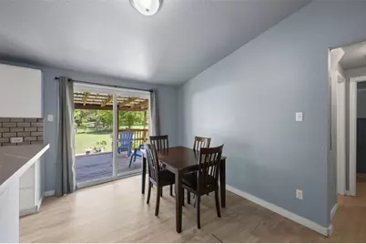 704 Riley Street, Rockdale, TX 76567 - Photo 5