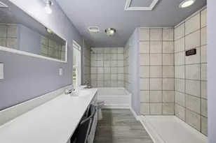 704 Riley St, Rockdale, TX 76567 - Photo 9