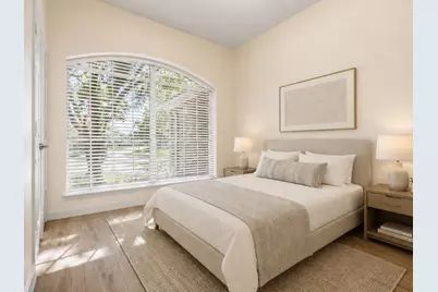 8823 Saratoga Drive, Sugar Land, TX 77479 - Photo 11