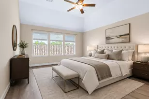 8823 Saratoga Dr, Sugar Land, TX 77479 - Photo 7
