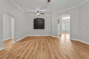 1187 Oak Ln, Conroe, TX 77316 - Photo 13