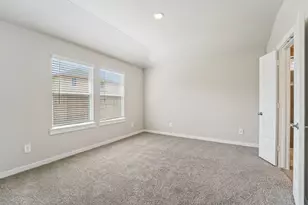 29210 Farmhouse Ests Dr, Waller, TX 77484 - Photo 11