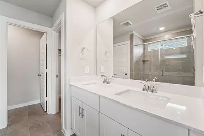 29210 Farmhouse Estates Drive, Waller, TX 77484 - Photo 15