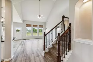 244 Lake Estates Dr, Montgomery, TX 77356 - Photo 9