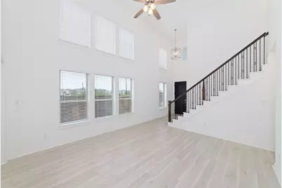925 Crystal Bend Lane, Katy, TX 77493 - Photo 7
