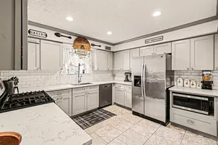 9530 Arcade Dr, Spring, TX 77379 - Photo 17