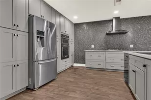 4170 Amir St, Houston, TX 77072 - Photo 7