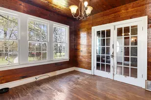 101 W Planters St, San Augustine, TX 75972 - Photo 7