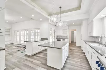 12431 Broken Bough Drive, Houston, TX 77024 - Photo 9