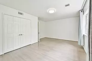 12431 Broken Bough Dr, Houston, TX 77024 - Photo 33