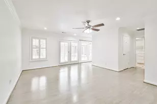 12431 Broken Bough Dr, Houston, TX 77024 - Photo 21