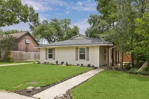 1919 Ashford Hollow Ln, Houston, TX 77077 - Photo 23