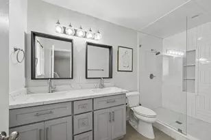 1919 Ashford Hollow Ln, Houston, TX 77077 - Photo 17