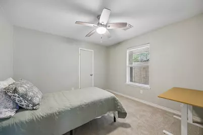 1919 Ashford Hollow Lane, Houston, TX 77077 - Photo 19