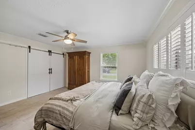 1919 Ashford Hollow Lane, Houston, TX 77077 - Photo 17