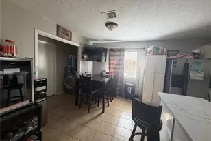 9909 Cardinal St, La Porte, TX 77571 - Photo 7