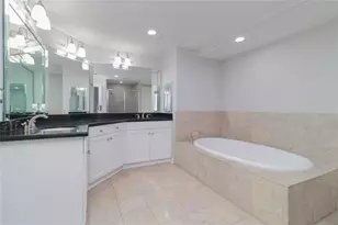 914 Main St, Houston, TX 77002 - Photo 11
